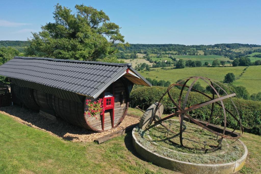 Gite Insolite "Le Coup De Foudre" Sa Vue Panoramique Vimoutiers Luaran gambar